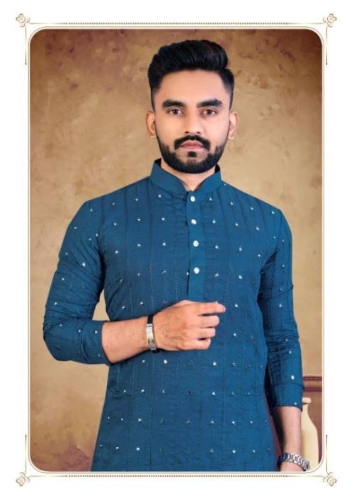 Traditional kurta pajama for party wear look
