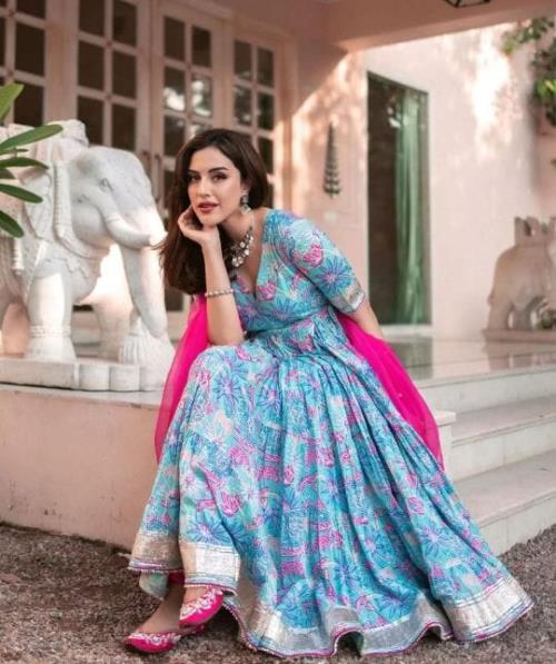  Anarkali Flaired kurti with pant & Nazmin dupatta with all lace.