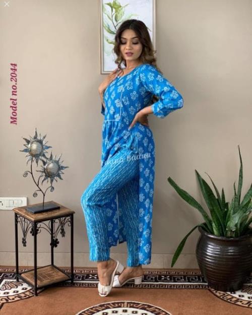 NAYRA CUT KURTI WITH PENT 