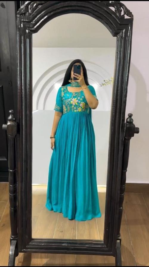 Sparkling Georgette Anarkali Gown.