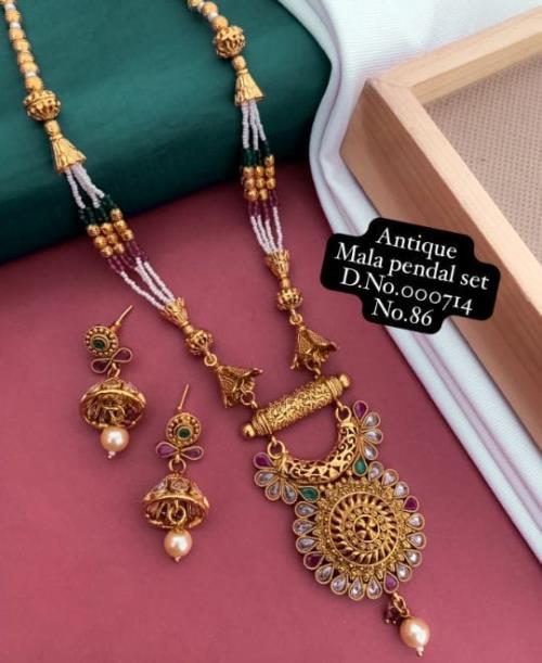 BRASS HIGH GOLD MALA PENDAL SET