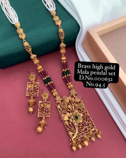 BRASS HIGH GOLD MALA PENDAL SET
