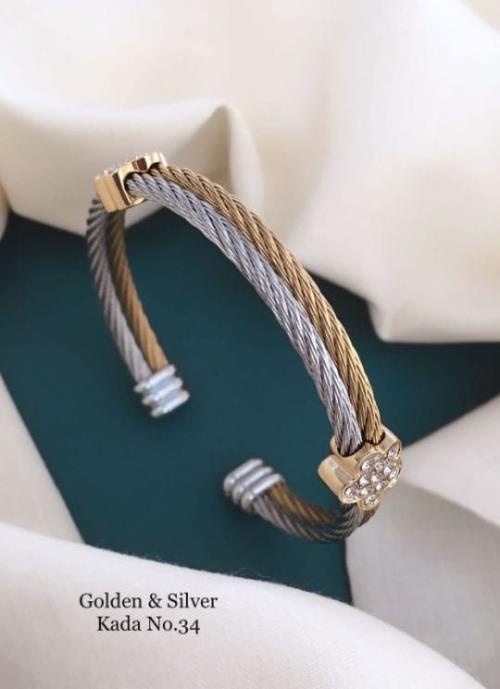 Rose Gold Premium Kada For Her .Gold Premium Kada For Her .