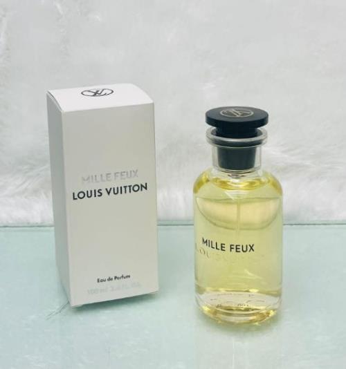 Important perfume With  Brand BOX For Men & Womens