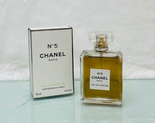 Important perfume With  Brand BOX For Men & Womens