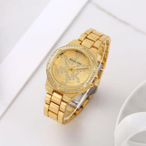 Michael Kors Womens Collection .
