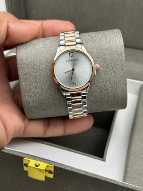 CK LADIES WATCH.