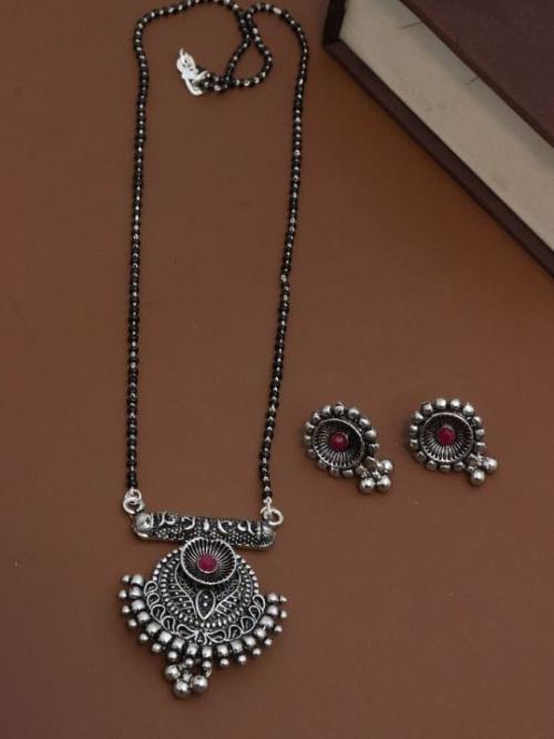 Silver Mangalsutra.