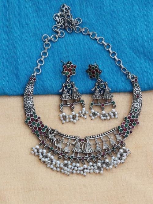Premium Silver Pendai Butti Set.