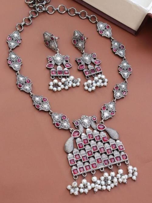  Premium Silver Pendai Butti Set.