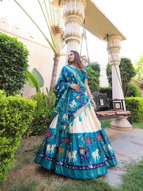 ETHNIC ATTIRE OF DOLA SILK LEHANGA SET