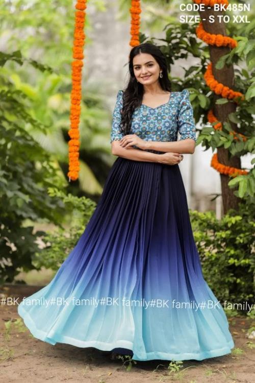 The Anarkali with Plated respectively, make a Navy Blue Ombre combination
