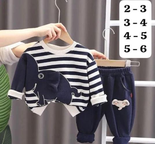 Cute Long Sleeves T-Shirt with Comfy Pants Set . Black & White