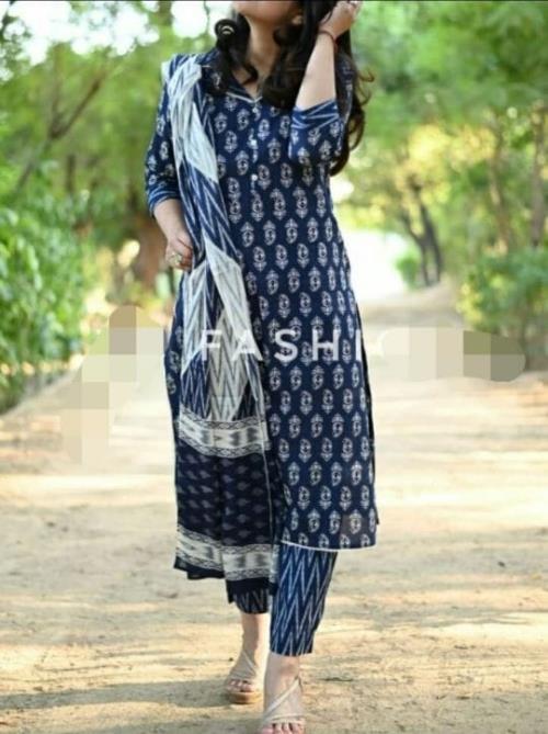 Latest Beautiful cotton printed kurti with pant .