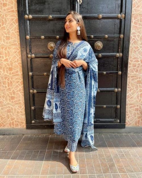 Cotton suit set with cotton dupatta .