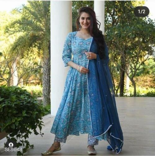 Heavy cotton printed gown with kali flayer length(47+)