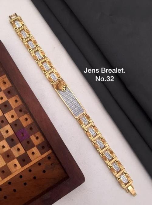 Premium Men's Bracelet .