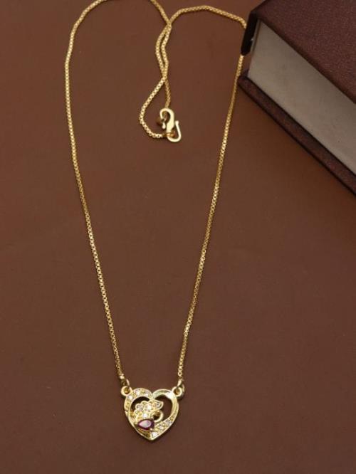 Ladies Chain With Pendant.