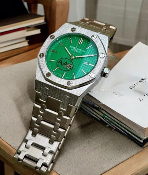 inspired by  Audemars Piguet Royal Oak Limited Edition for Men – Premium 7A Quality with Brand Box.
