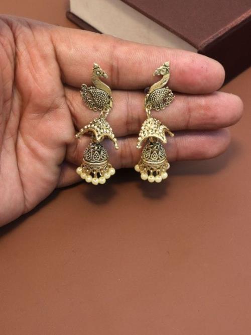 Earrings Set.