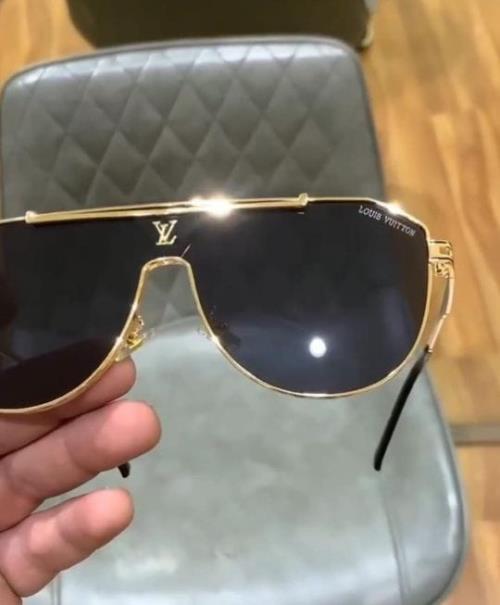 Inspired Louis Vuitton Sunglasses | Premium Heavy Quality | Unisex Fiber Lens | Stylish Design for H