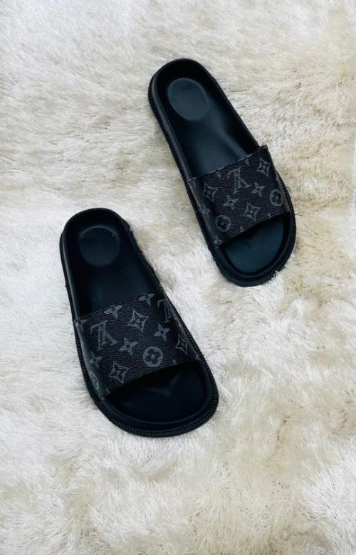 LV FLIPFLOP.