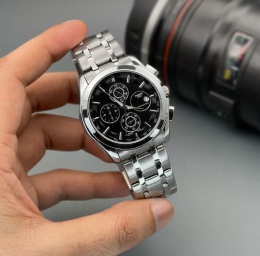 TISSOT 1853 LUXURY WATCH .
