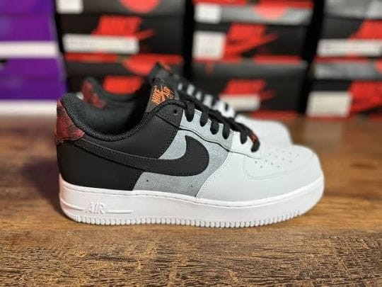inspired by NIKE SPORTS PAIR.