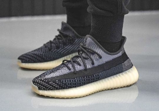 insired by  ADIDAS YEEZY 350 V2 CARBON.