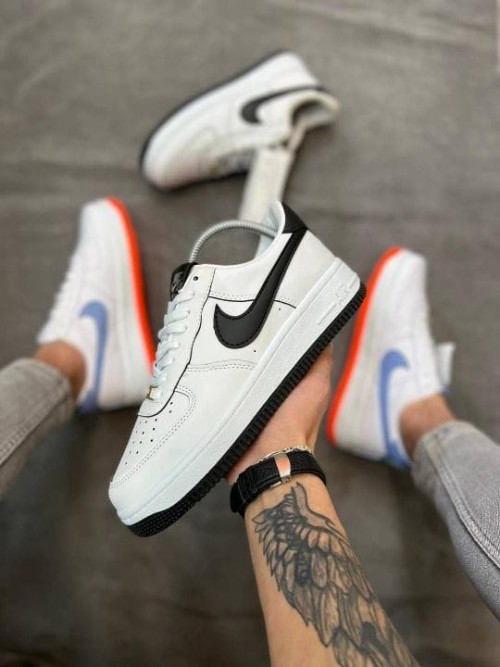 NIKE AIR 6@.