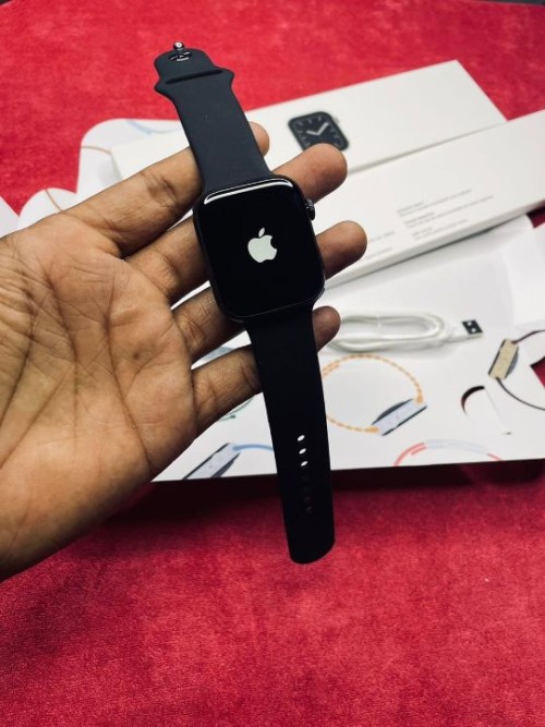 APPLE SERIES 7 WATCH 1:1 GPS + BT CALLING .