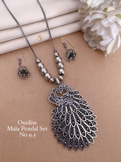 Traditional Oxidized Mala Pendant Set for Women | Antique Silver Finish | Ethnic Necklace with Match