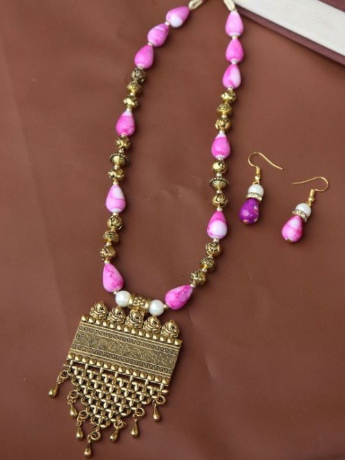 Designer Set.