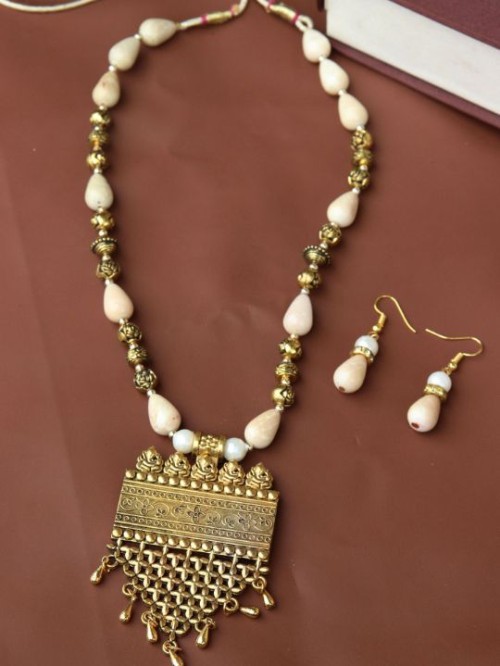Designer Set.