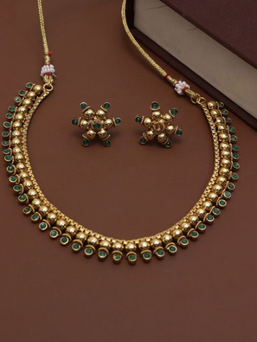 Designer Neckless.
