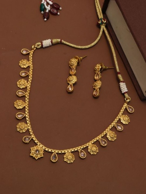 Designer Neckless.