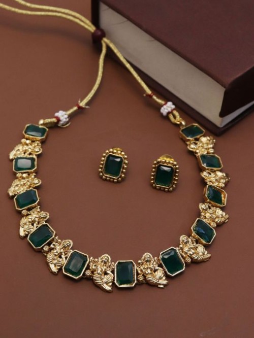 Designer Neckless.