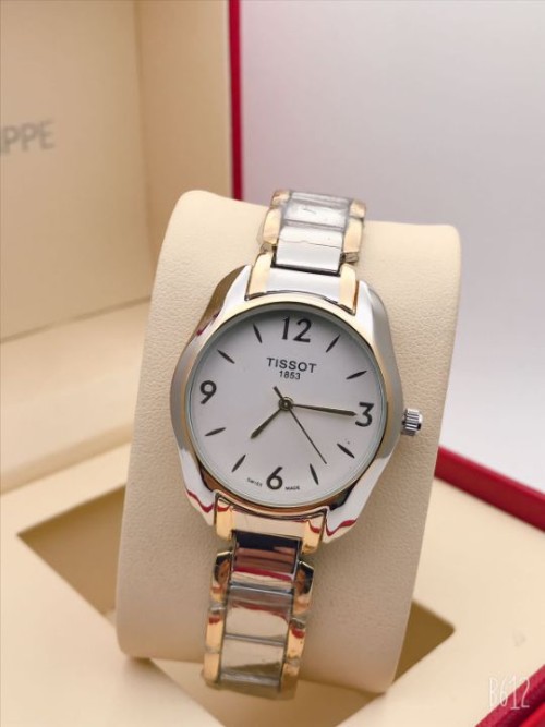 Premium High Quality Chain Ladies Watch.