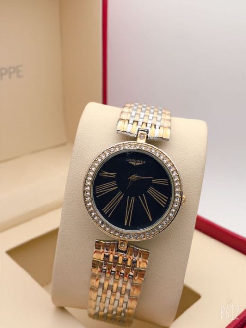 Premium High Quality Chain Ladies Watch.