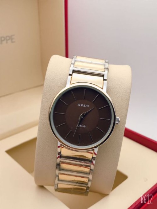 Premium High Quality Chain Ladies Watch.