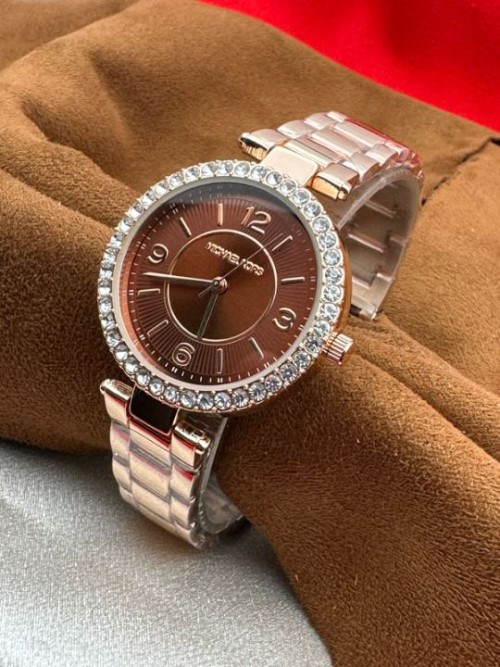 MICHAEL KORS WATCH .