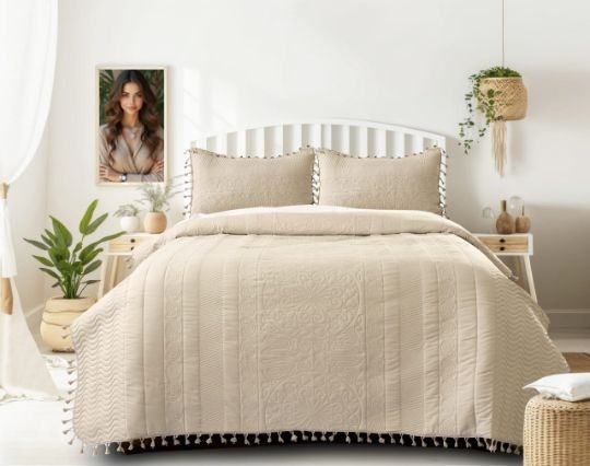Premium Tussels Bedcover Set | Double Bed 3 PCS Set (90x100 inch) | Cotton Feel Fabric | Luxury Seri